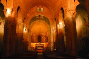 Nef principale. Eglise de Champdieu