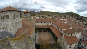 Cloître. Vue aérienne.