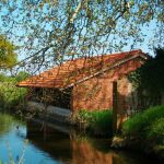 Lavoir. Chemin de la Vallon. Champdieu